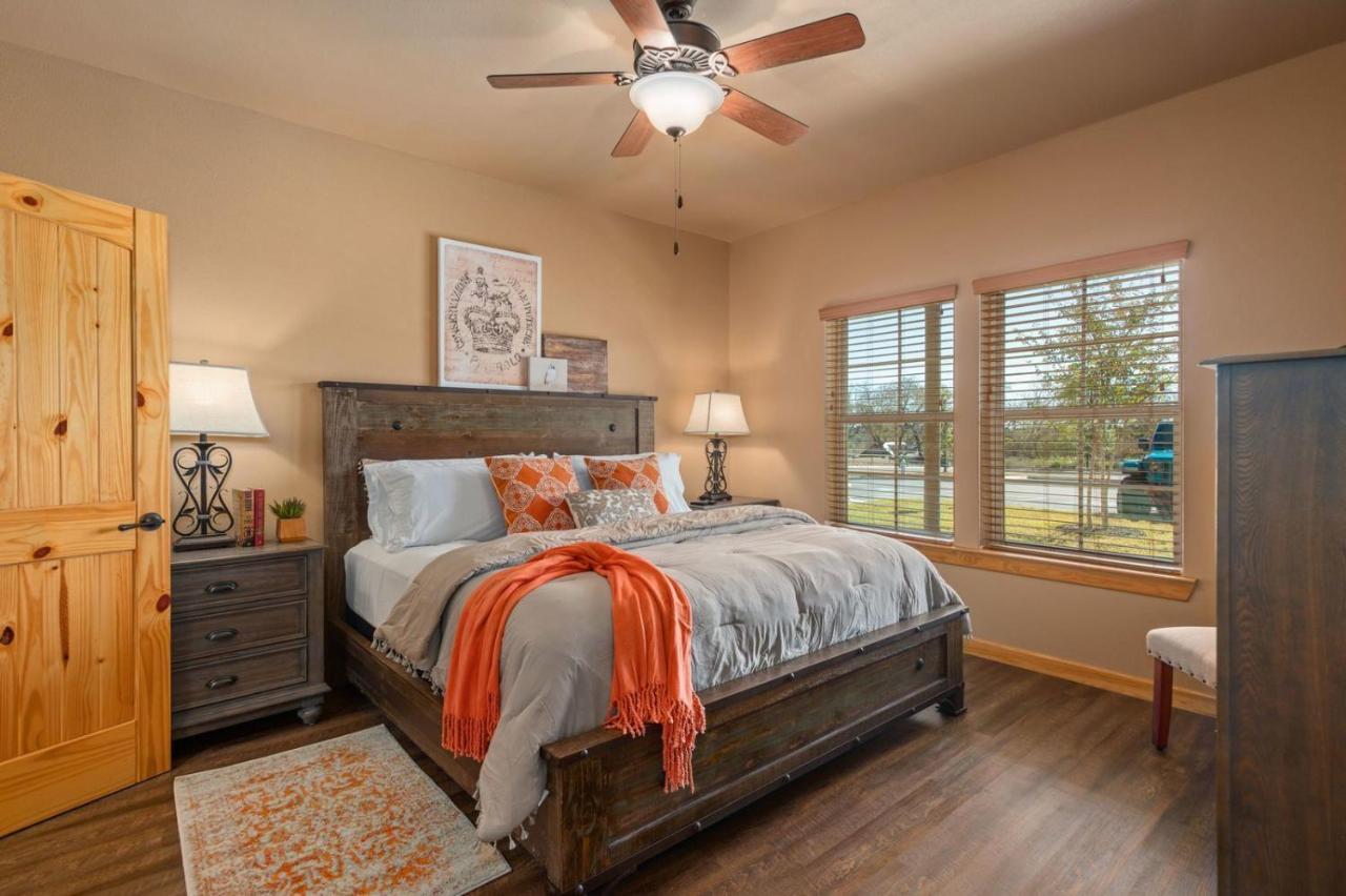 Old Mill Resort New Braunfels Bagian luar foto