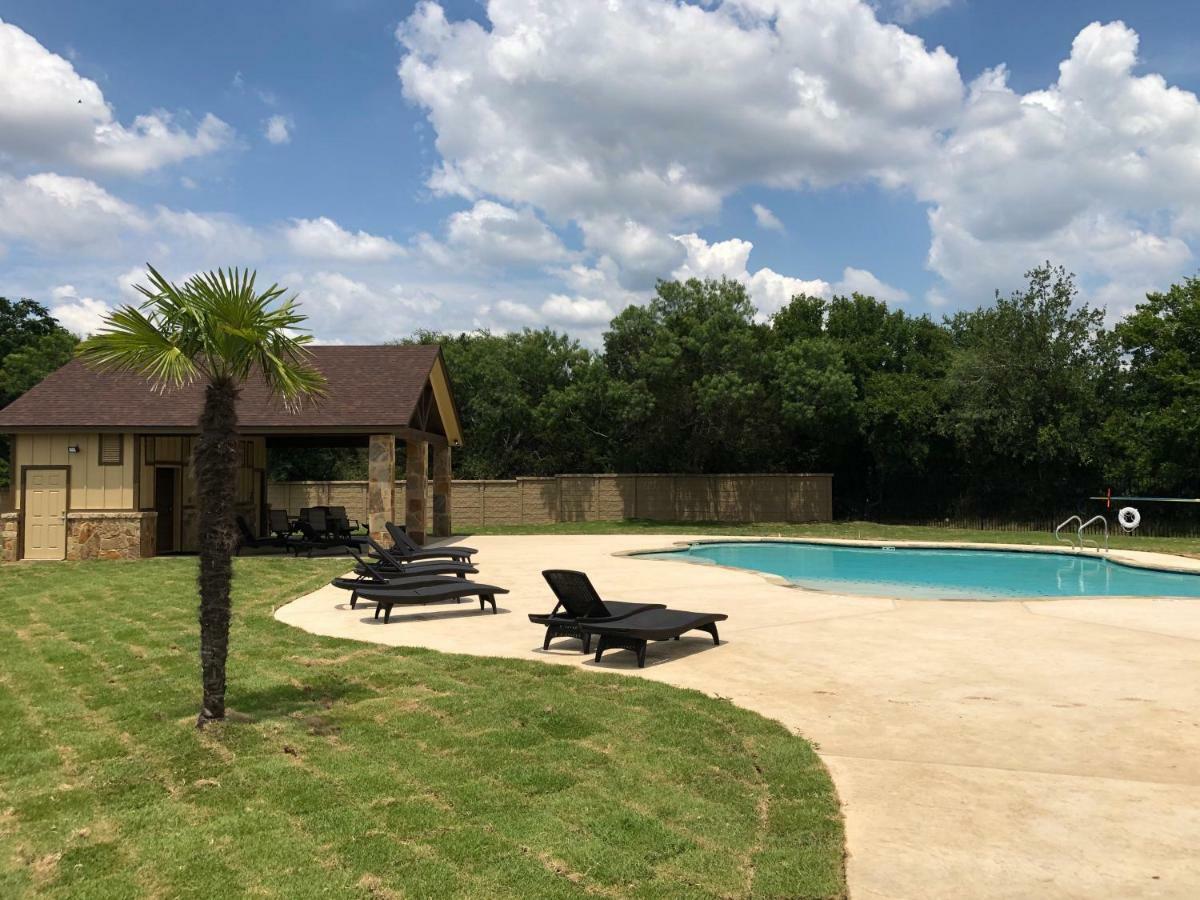 Old Mill Resort New Braunfels Bagian luar foto